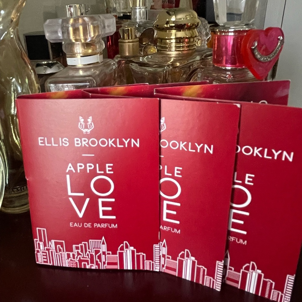 Ellis Brooklyn Apple Love Eau de Parfum - Red